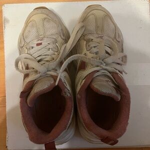 Reebok Royal Charge Vintage Y2K Chunky Pink Run Dad Sneakers — DAMAGED